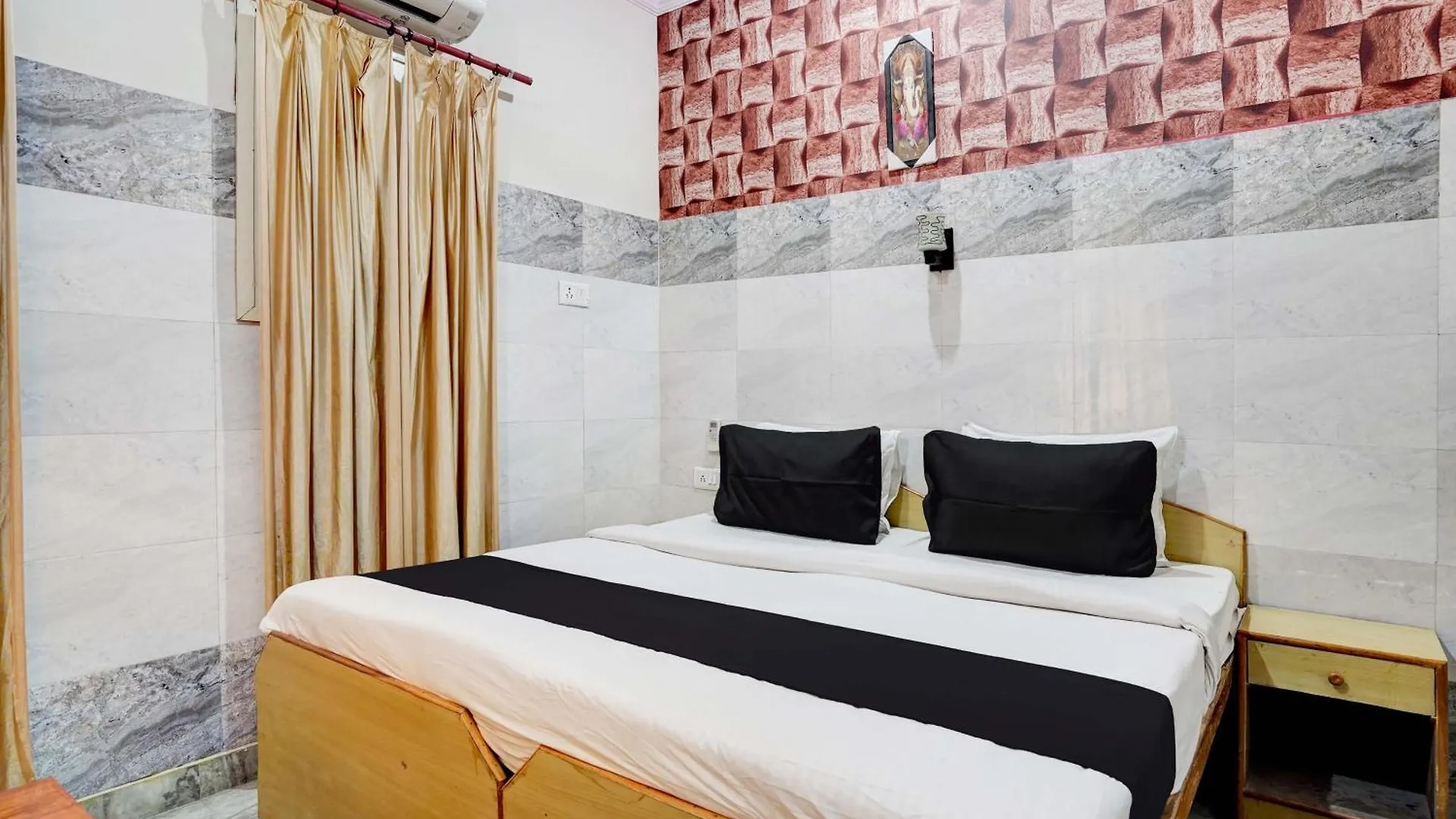 Spot On Hotel Royal Dream Agra  India