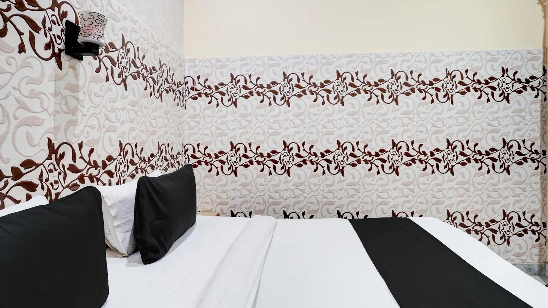 Spot On Hotel Royal Dream Agra  Agra (Uttar Pradesh)