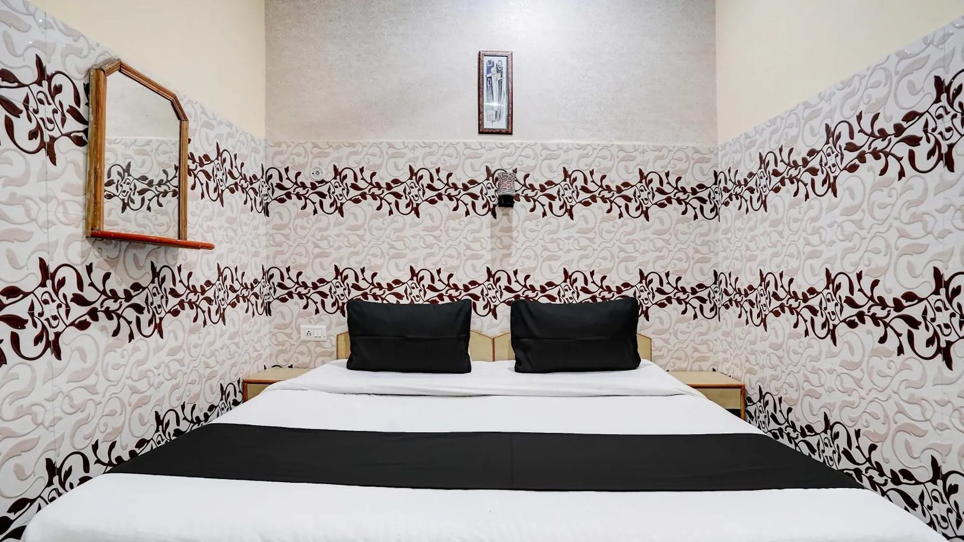 Spot On Hotel Royal Dream Agra