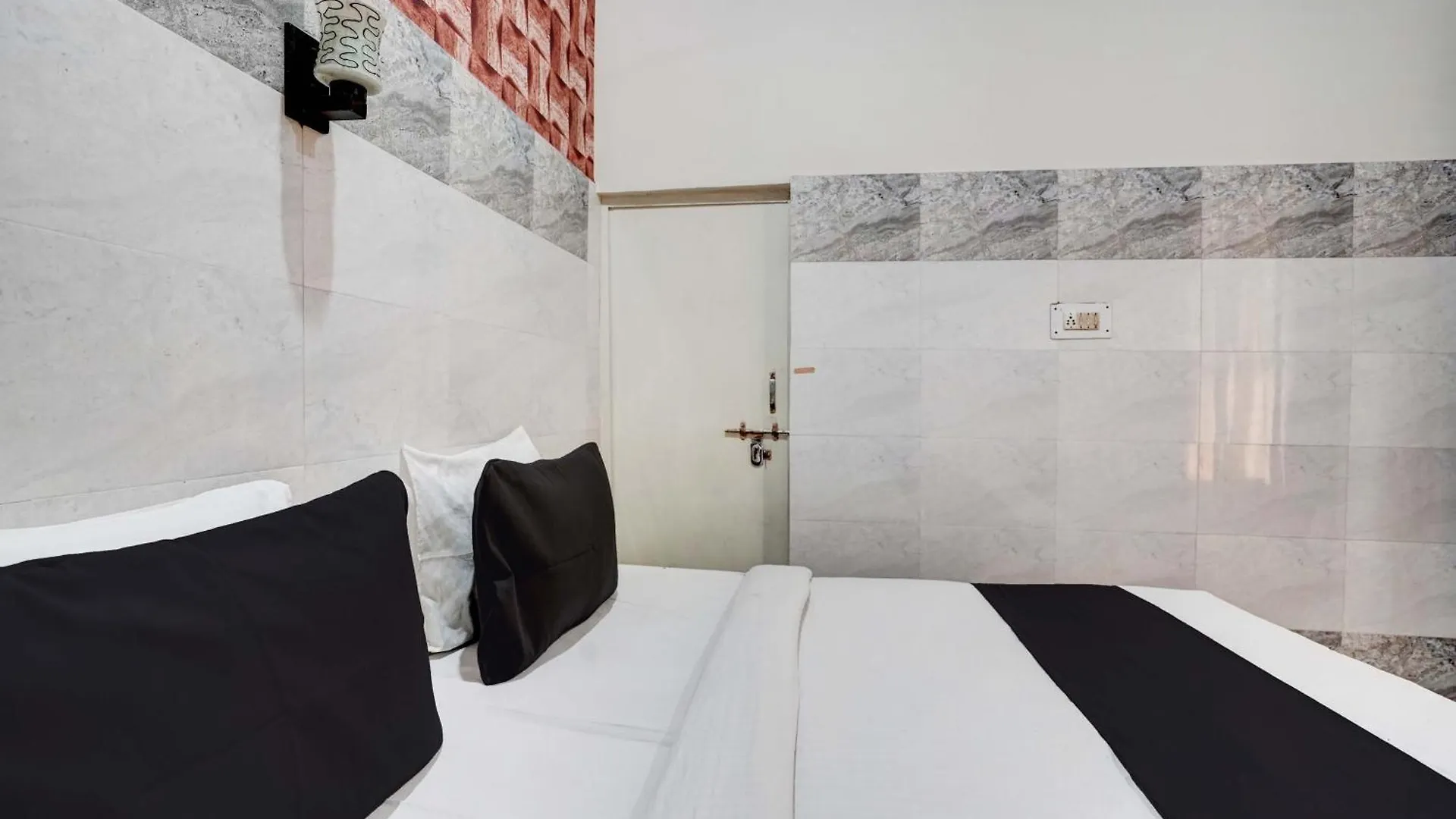 Spot On Hotel Royal Dream Agra