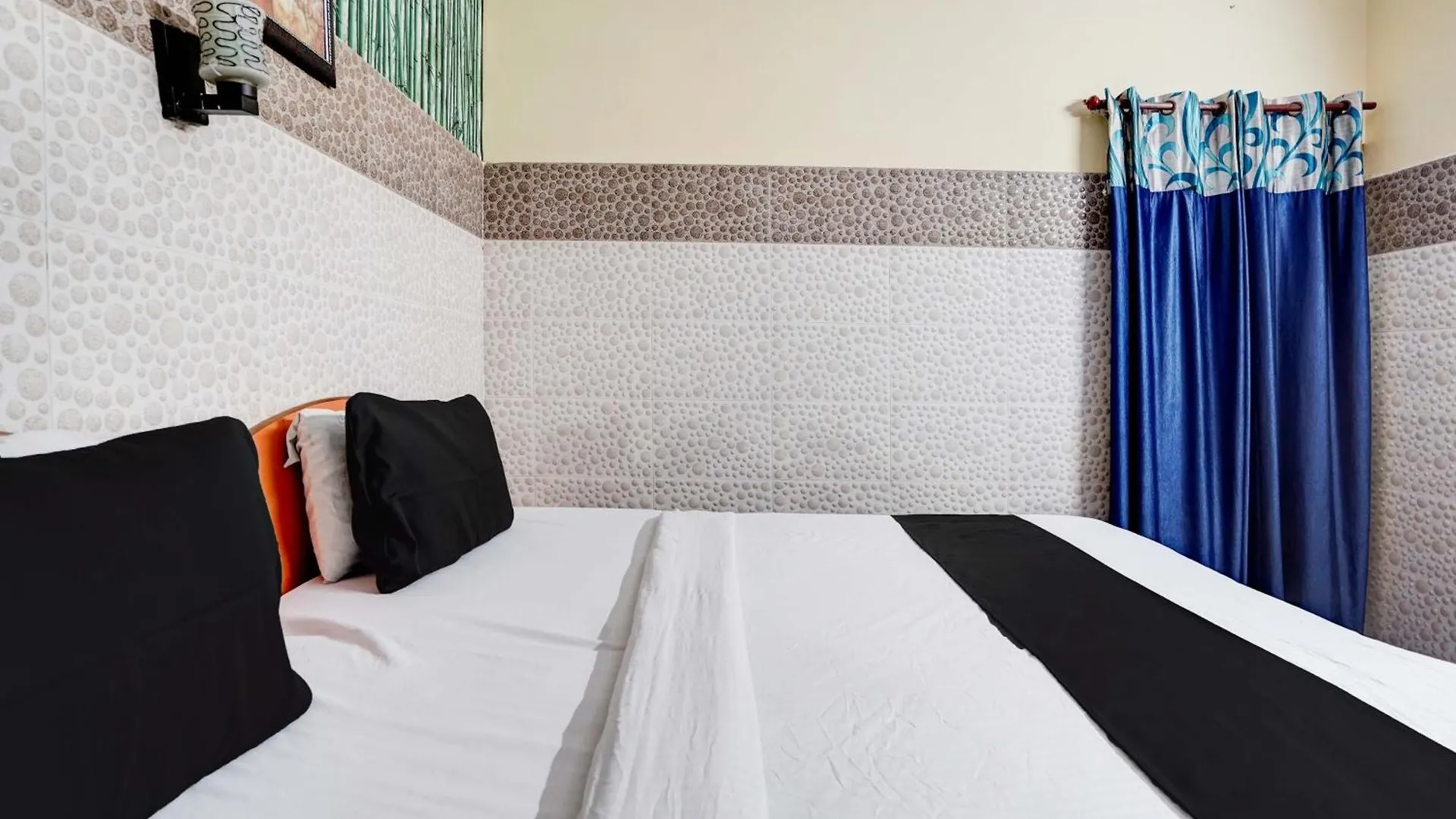 Spot On Hotel Royal Dream Agra